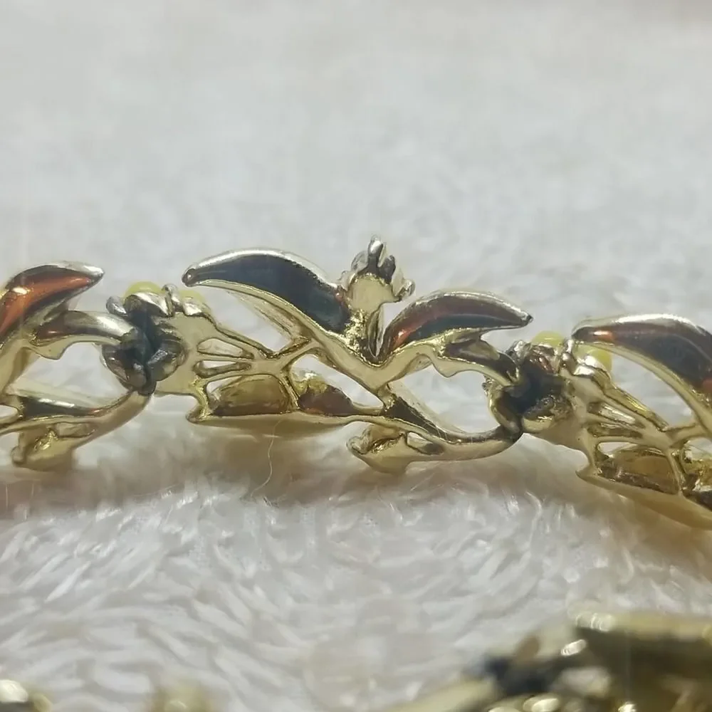 Coro Bracelet Yellow Leaves Berries Gold Tone Rare Broken Vintage